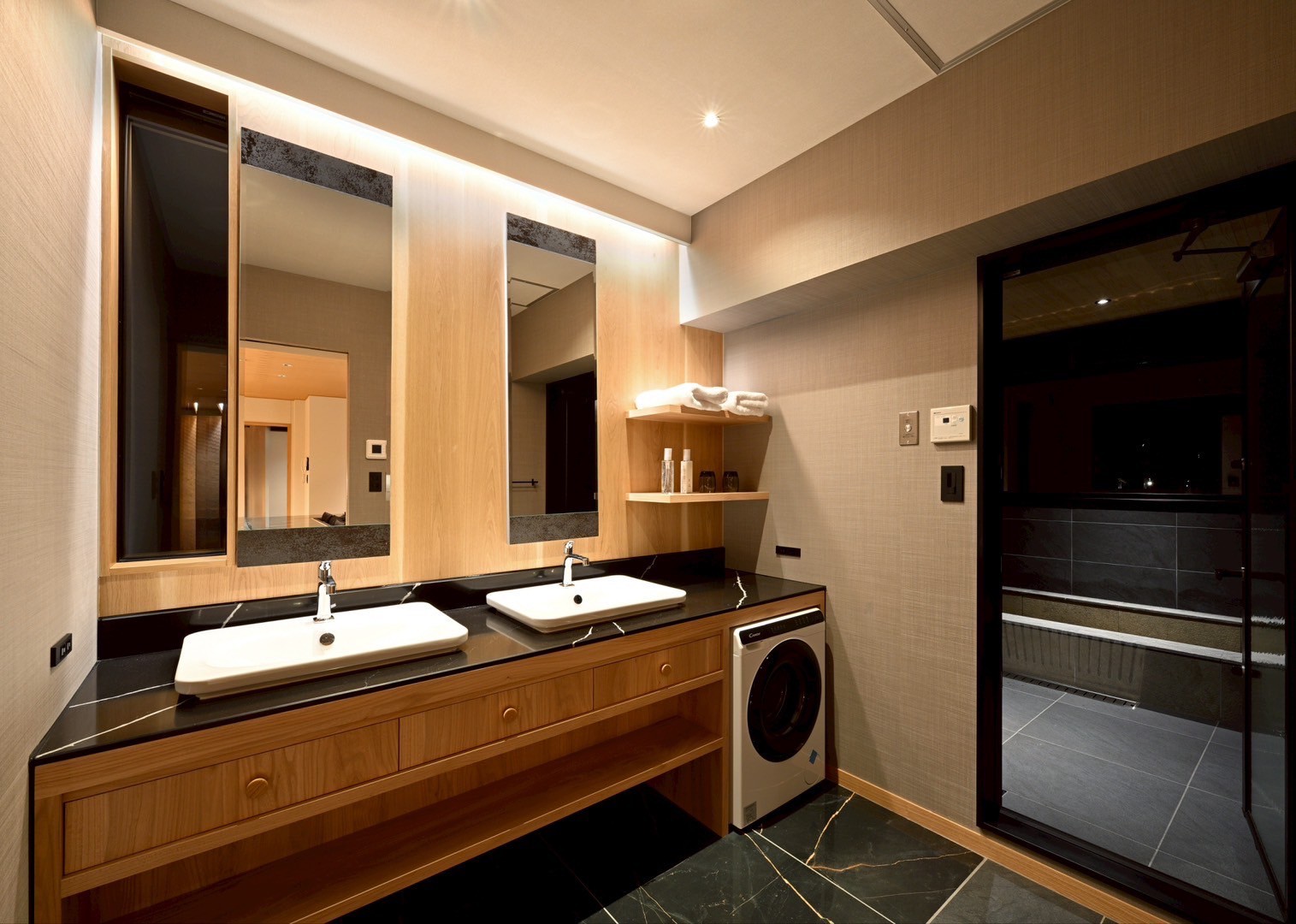 LINE_ALBUM_浜つづり_250620_14